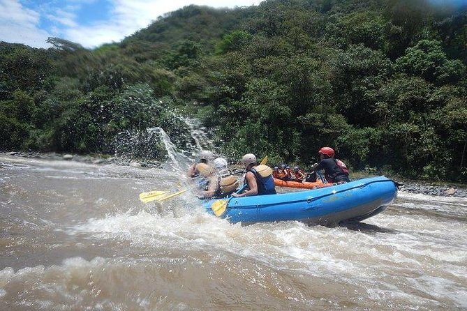 canopy-zipline-2000m-adventure-circuit-in-6-lines-ec