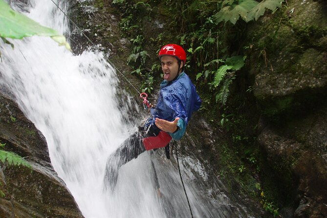 canyoning-adventure-tour-in-the-ravine