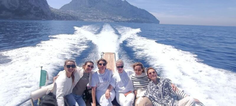 capri-private-boat-tour-with-skipper
