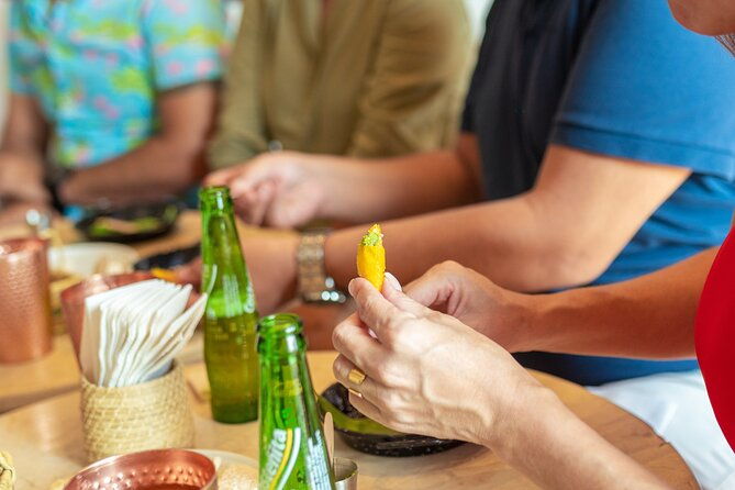 cartagena-corner-the-street-food-and-hot-sauce-tasting