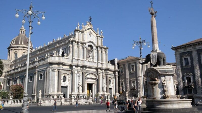 catania-city-highlights-walking-tour
