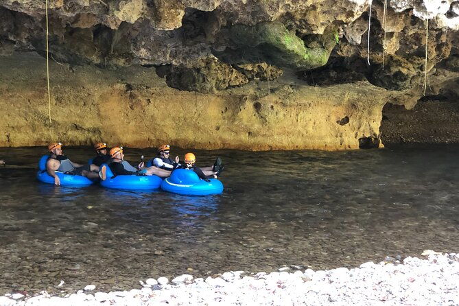 cavetubing-and-altun-ha-tour-in-belize