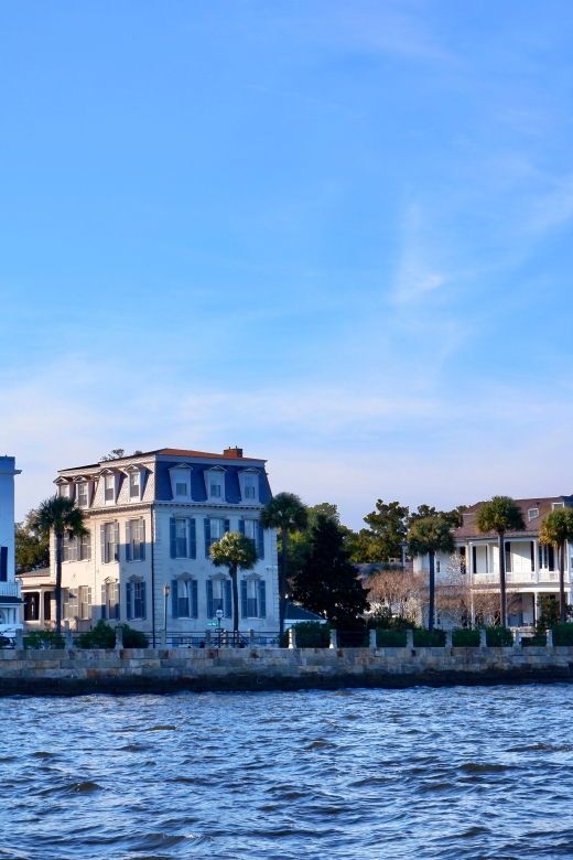 charleston-haunted-history-harbor-cruise