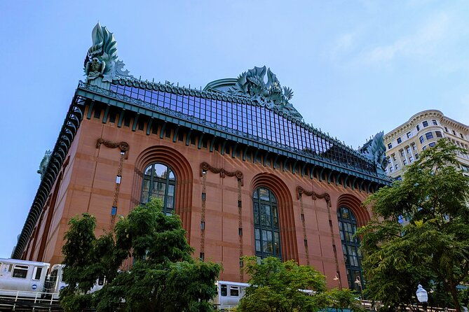 chicago-loop-and-millennium-park-scavenger-hunt-walking-tour