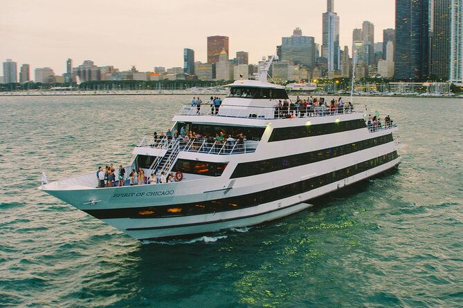 chicago-signature-brunch-cruise-on-lake-michigan