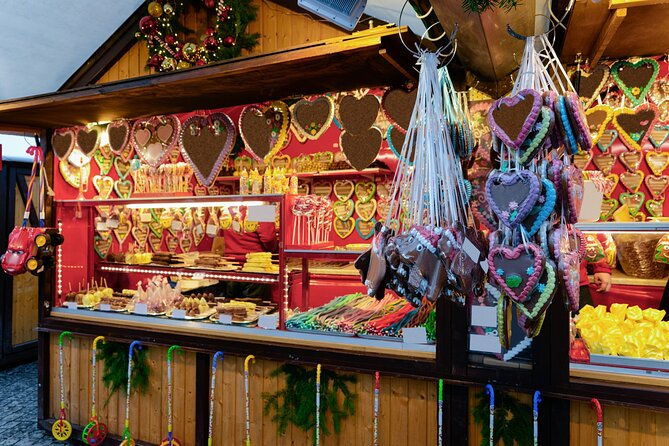 christmas-magic-in-cologne-a-festive-walking-tour