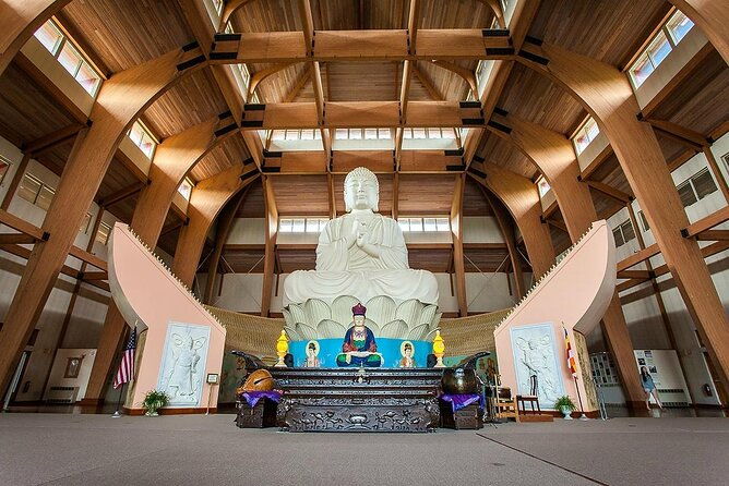 chuang-yen-monastery-and-woodbury-common-1-day-tour-from-nyc