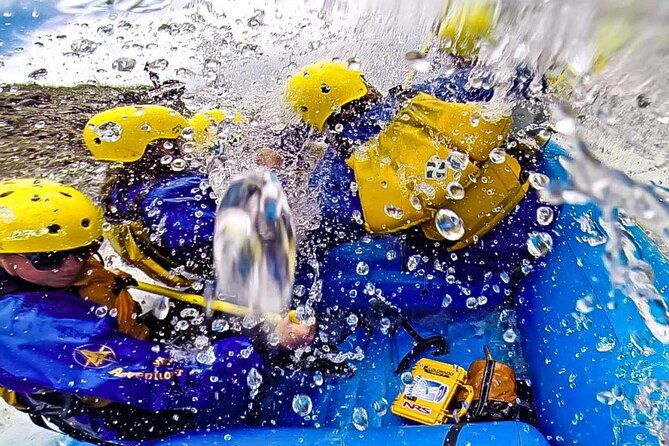 clear-creek-whitewater-rafting-trip-advanced-challenge