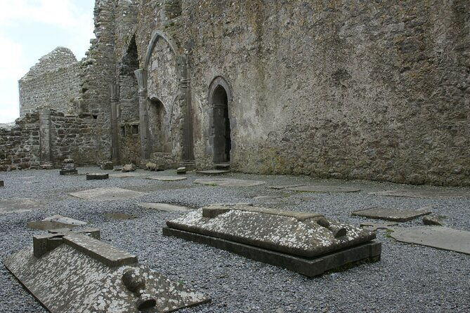 cliffs-of-moher-burren-and-galway-city-tour