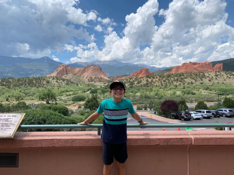 colorado-springs-garden-of-the-gods-luxury-jeep-tour