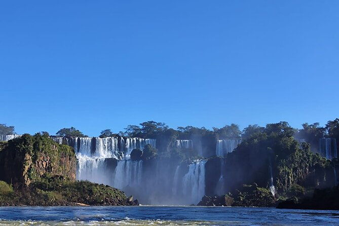 complete-adventure-through-iguacu-park-bird-park-and-boat-tour