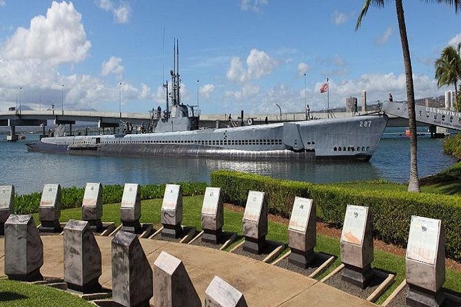complete-pearl-harbor-experience-tour-departing-maui