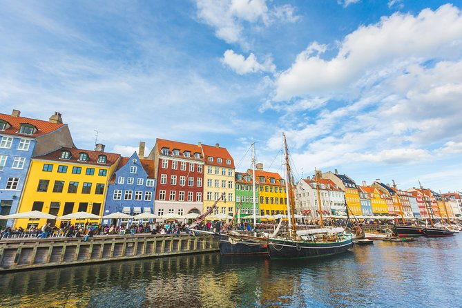 copenhagen-highlights-and-torvehallerne-market-private-tour
