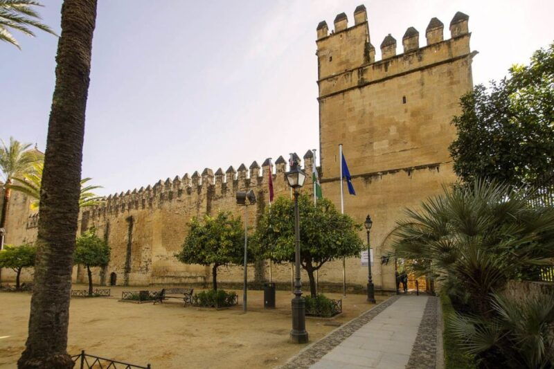cordoba-guided-tour-of-the-mosque-jewish-quarter-alcazar
