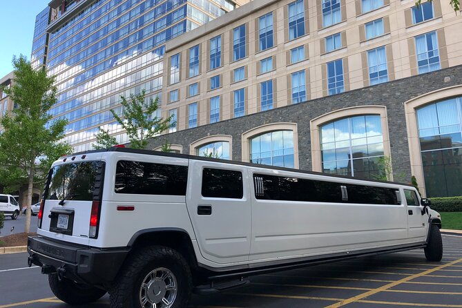 day-or-night-private-dc-monuments-tour-luxury-stretch-limo