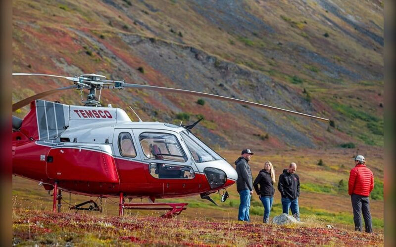 denali-national-park-helicopter-and-hike-adventure