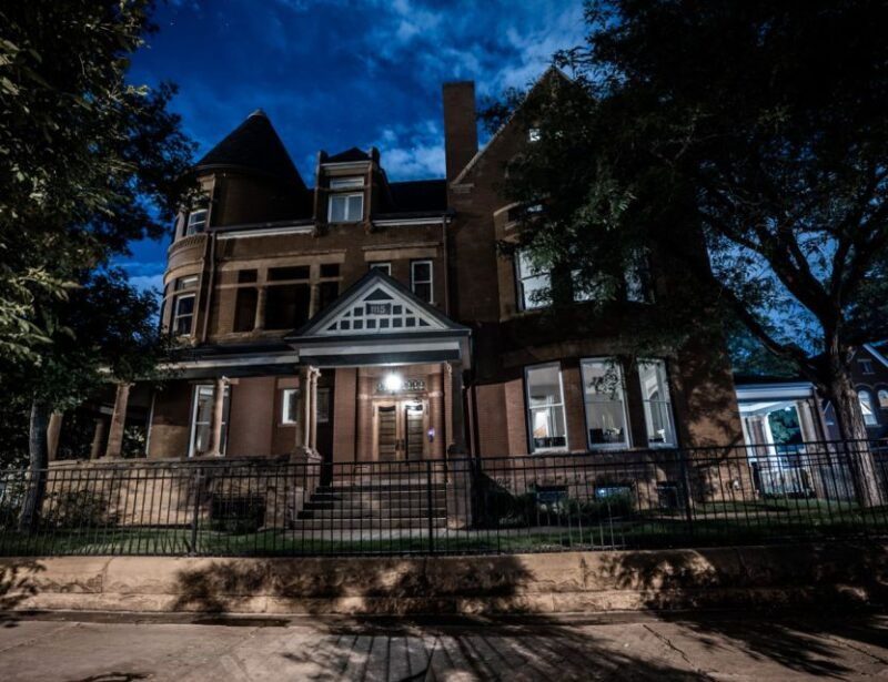 denver-spirits-spirits-haunted-pub-crawl-2