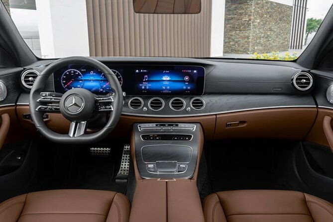 departure-by-private-sedan-from-basel-city-to-basel-airport-bsl
