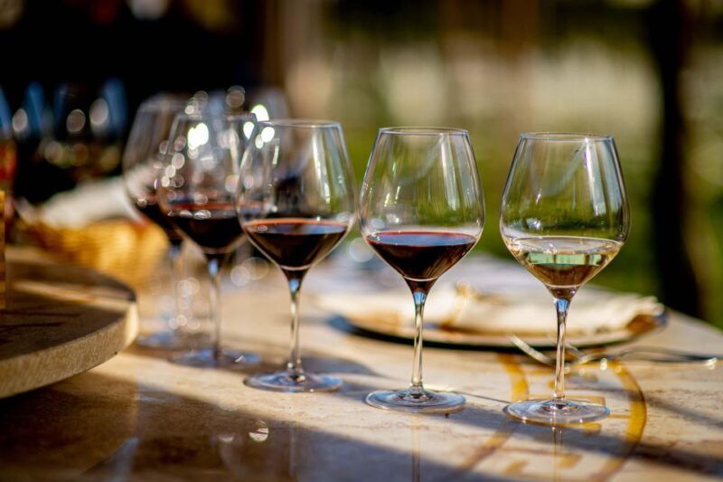 dinner-in-winery-garden-and-wine-tasting-in-san-gimignano