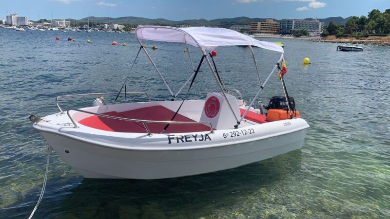 discover-the-ibiza-beaches-on-a-boat-without-license-8h