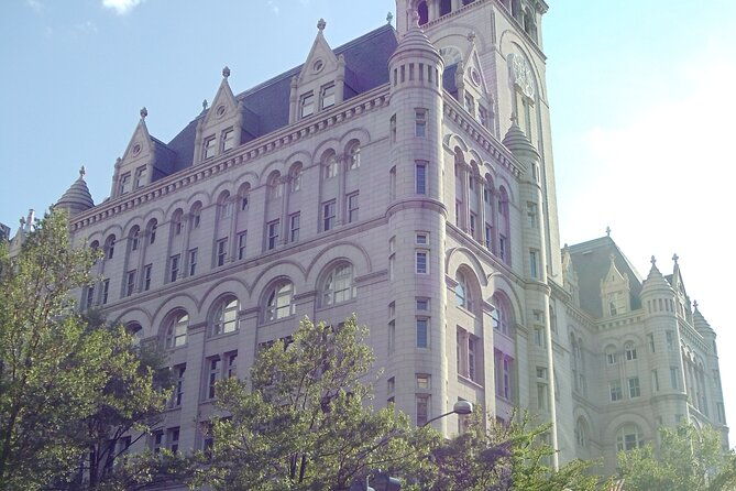 dupont-logan-circles-self-guided-walking-tour-scavenger-hunt