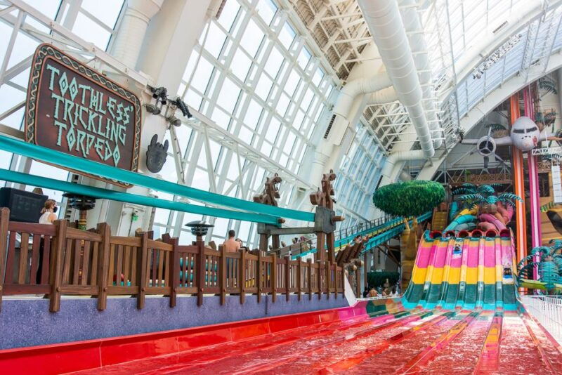 east-rutherford-dreamworks-indoor-water-park-entry-ticket