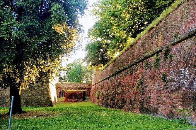 easy-pisa-lucca-7-hour-private-shore-excursion-from-la-spezia