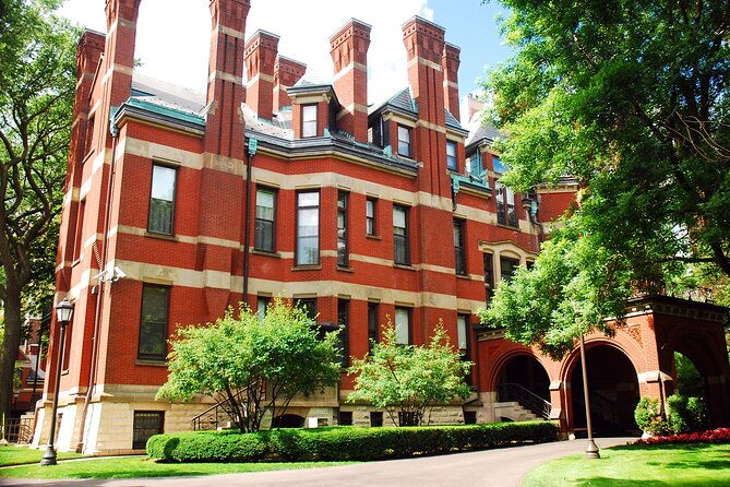 echoes-of-elegance-chicagos-architectural-splendors