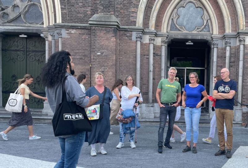 eindhoven-walking-tour-with-a-local-comedian-as-guide