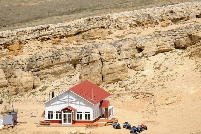 el-calafate-balconies-experience-tour-in-fwd-vehicle