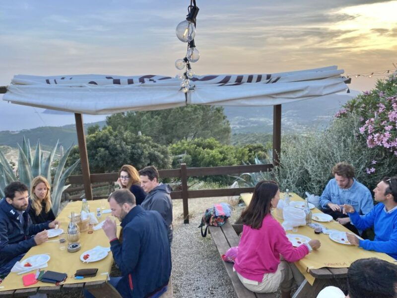 elba-tuscan-farmhouse-tasting