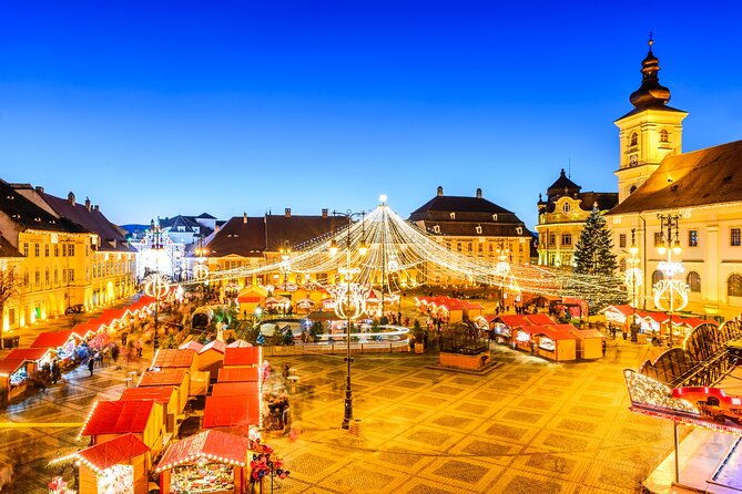enchanted-yuletide-walking-tour-of-ithacas-festive-delights