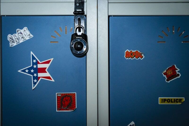 escape-rooms-50s-rock-and-roll-at-holidayworld