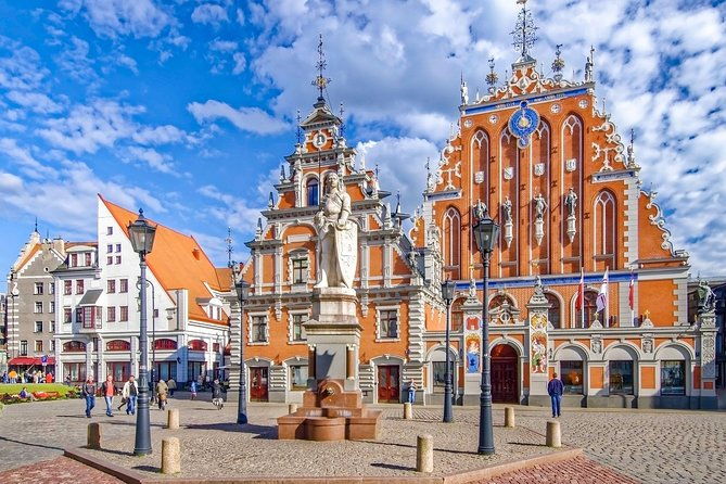 explore-the-instaworthy-spots-of-riga-with-a-local