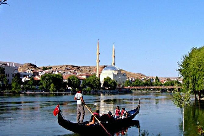 fairy-chimneys-of-cappadocia-morning-tour