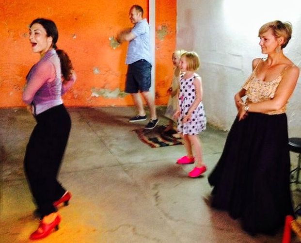 flamenco-dance-lesson-60-minute-class-in-seville