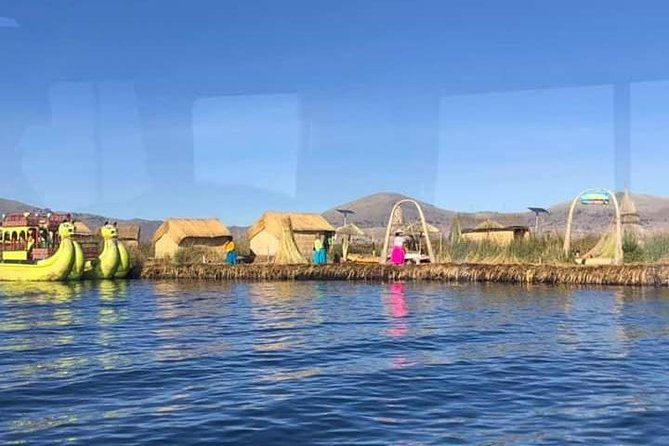floating-island-of-the-uros-2
