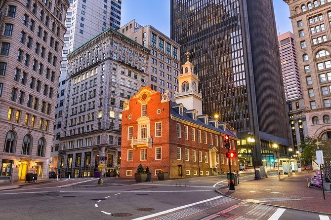 freedom-trail-walking-tour-in-boston-usa