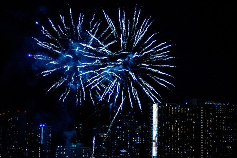 friday-night-fireworks-cruise-byob