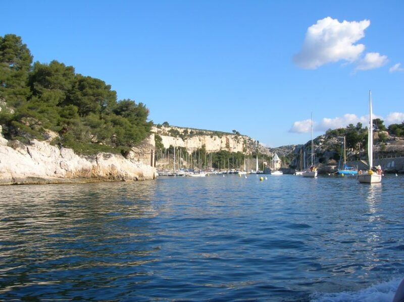 from-aix-cassis-boat-ride-provence-wine-tasting-day-tour