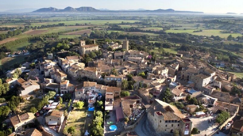 from-girona-medieval-costa-brava-day-trip