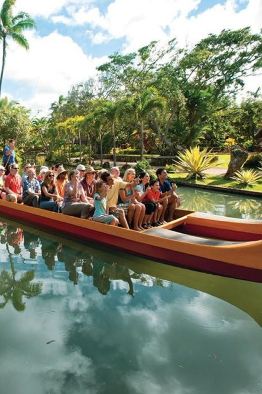 from-honolulu-harbor-private-custom-tour-on-oahu