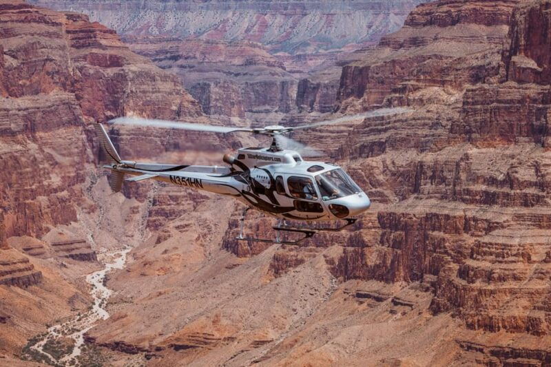 from-las-vegas-grand-canyon-west-rim-helicopter-tour