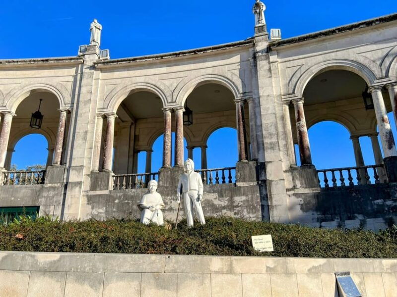 from-lisbon-nazare-fatima-and-batalha-day-trip