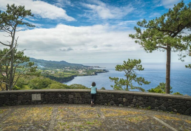 from-madalena-pico-volcanoes-and-lakes-guided-day-tour