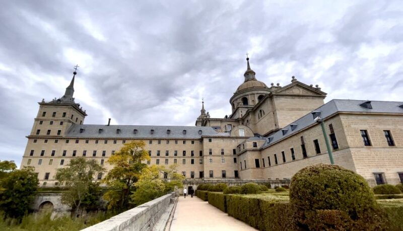 from-madrid-escorial-monastery-and-the-valley-of-the-fallen