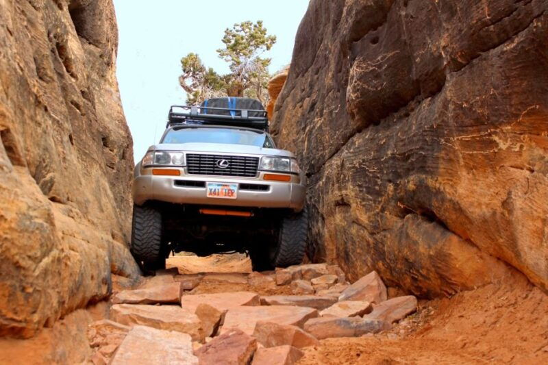 from-moab-canyonlands-needle-district-4x4-tour