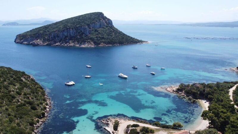 from-olbia-tavolara-or-cala-moresca-catamaran-tour