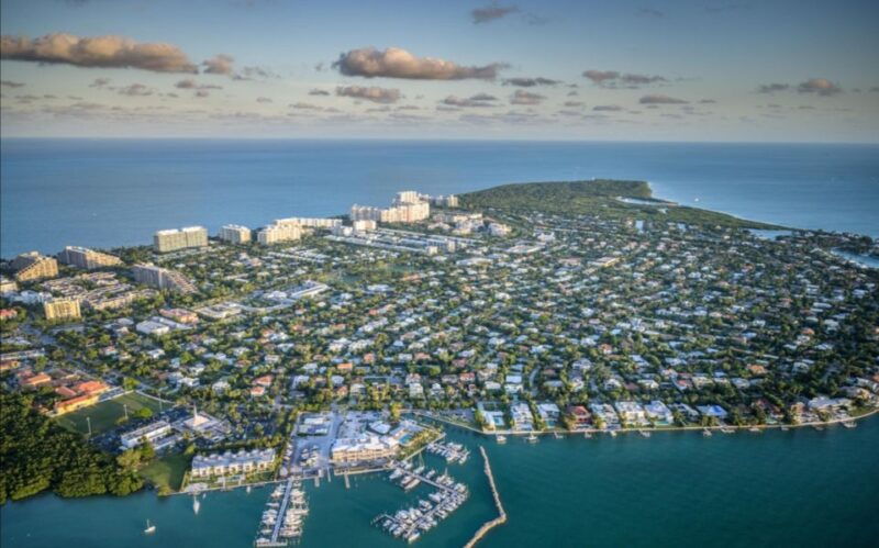 from-pembroke-pines-helicopter-tour-over-miami