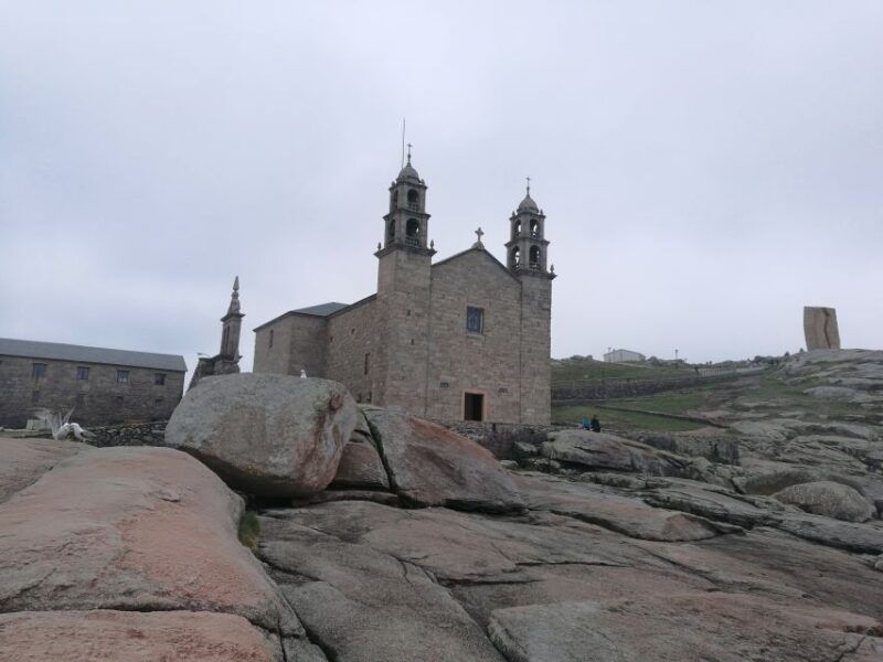 from-santiago-finisterre-muxia-costa-da-morte-excursion